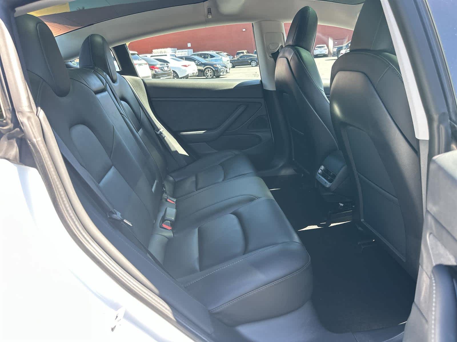 Thumbnail: 2020 Tesla Model 3 - 13