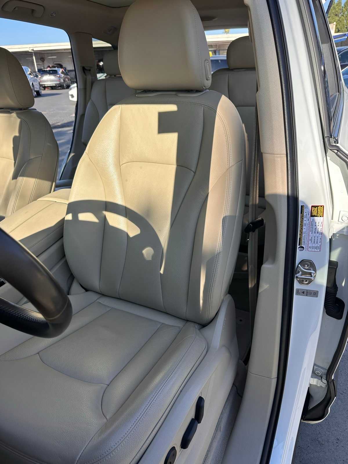 Thumbnail: 2019 Audi Q7 - 16