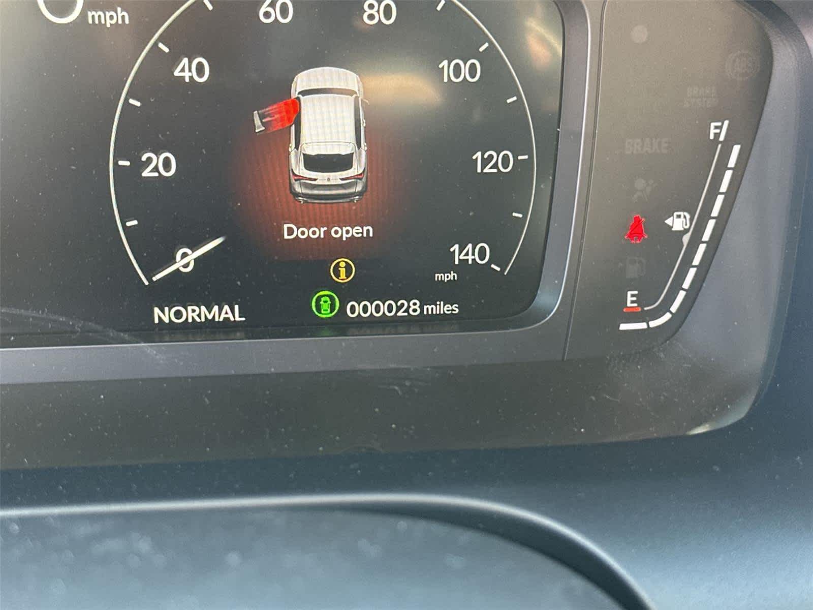 Thumbnail: 2026 Acura ADX - 18