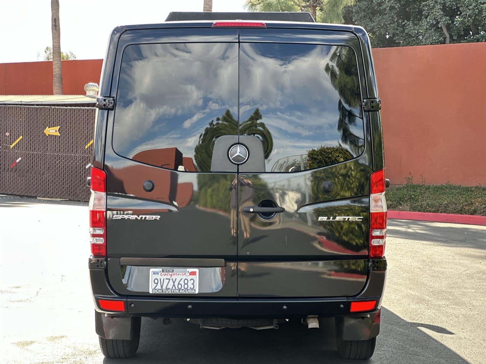 Thumbnail: 2016 Mercedes-Benz Sprinter - 5