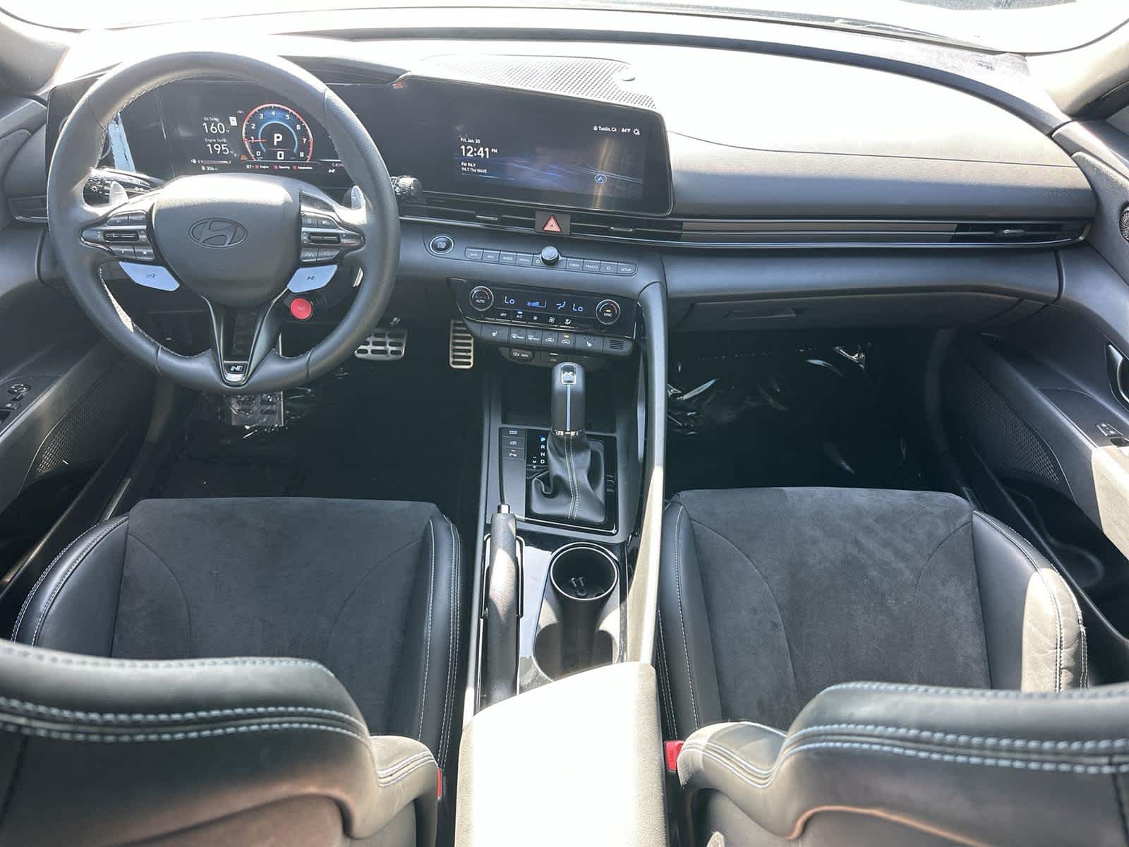 Thumbnail: 2025 Hyundai Elantra - 10