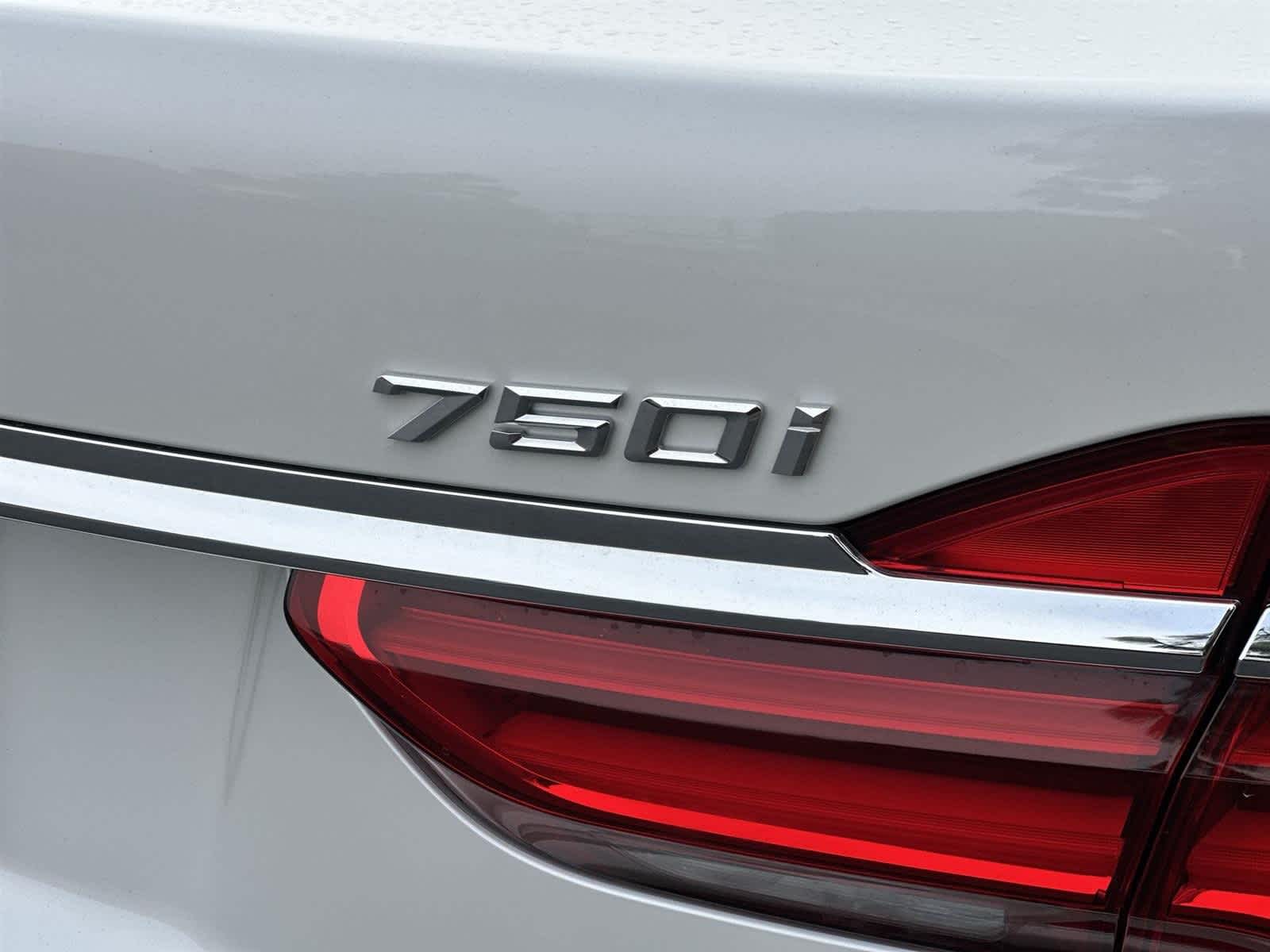 Thumbnail: 2019 BMW 7 Series - 9