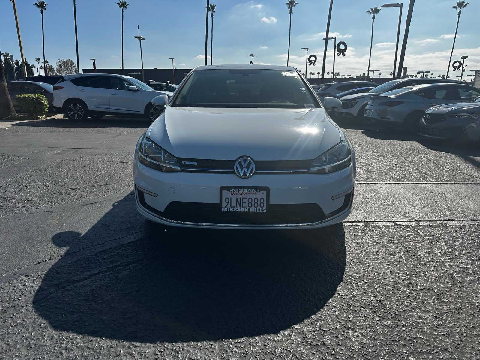 Thumbnail: 2017 Volkswagen e-Golf - 5
