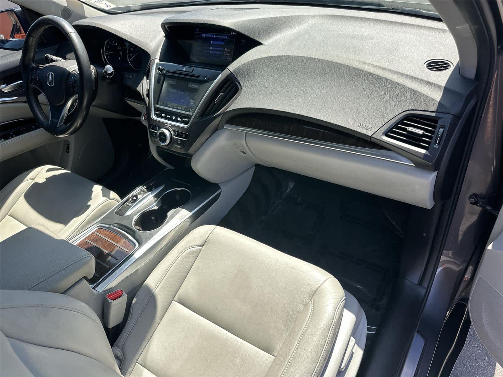 Thumbnail: 2017 Acura MDX - 12