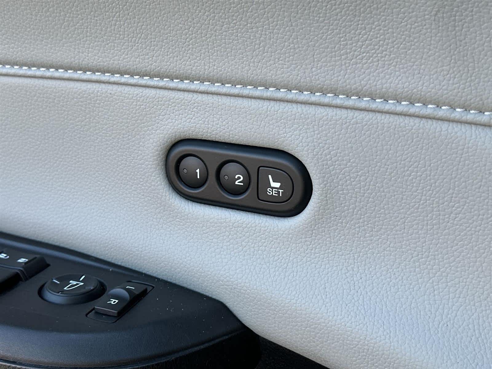 Thumbnail: 2016 Acura ILX - 31