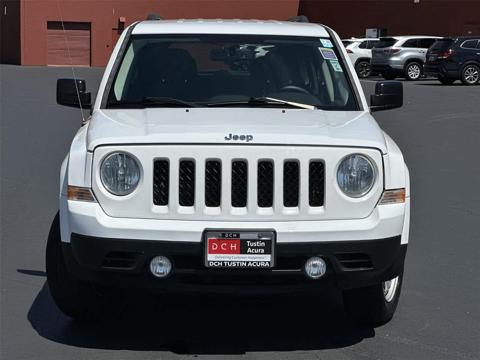 Thumbnail: 2016 Jeep Patriot - 7