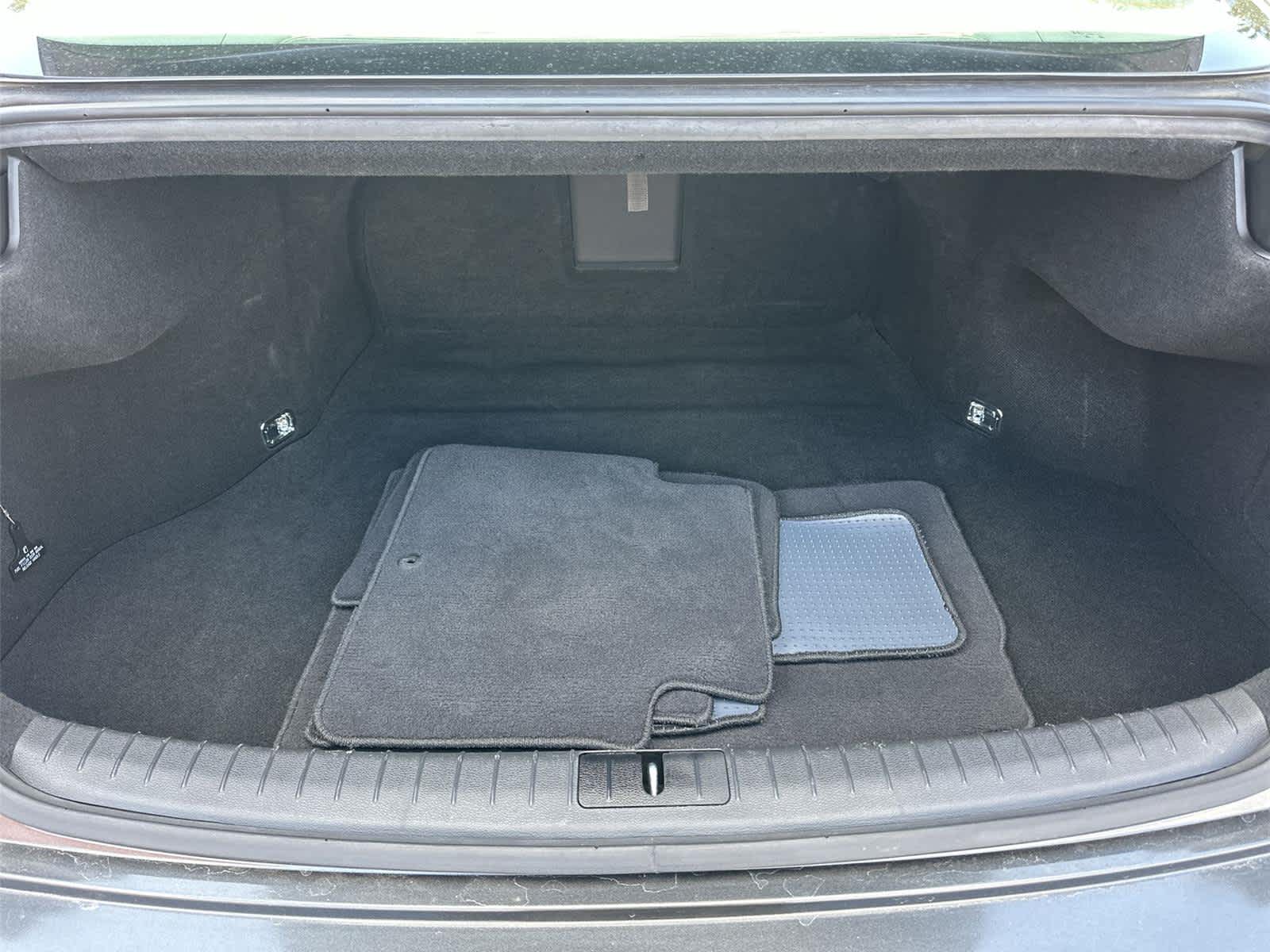 Thumbnail: 2019 Genesis G80 - 20