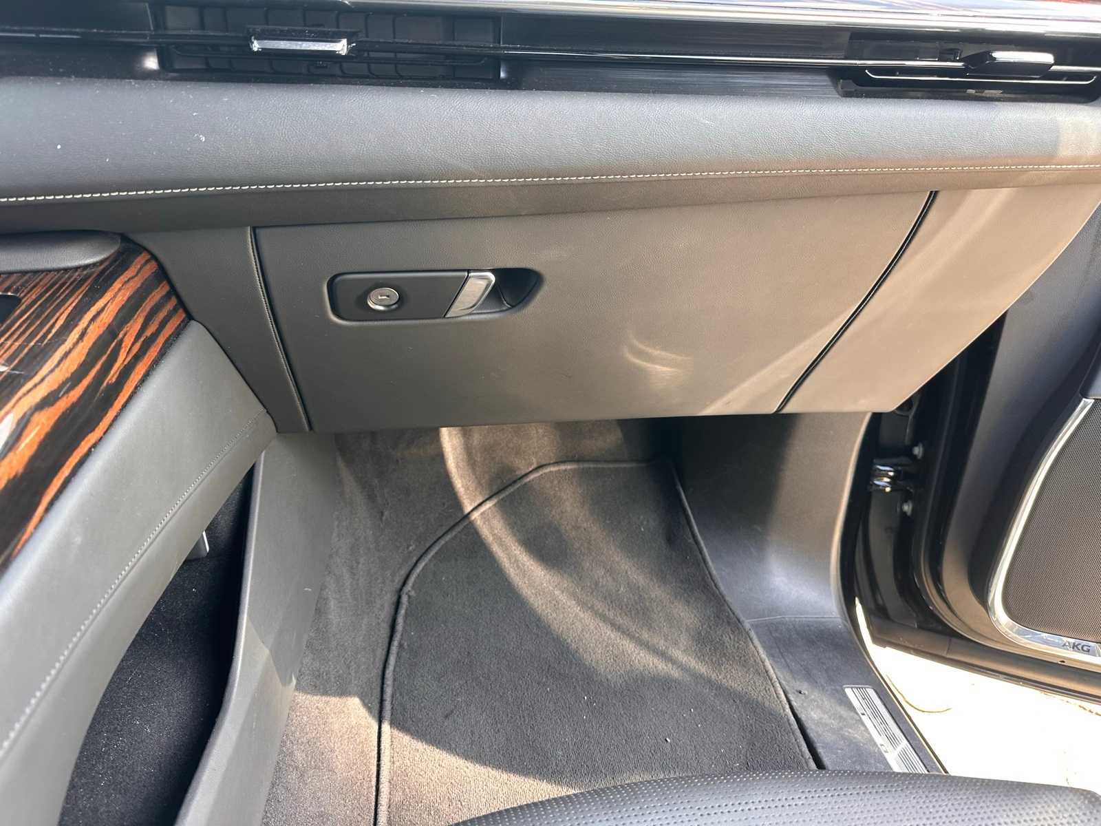 Thumbnail: 2023 Cadillac Escalade - 21