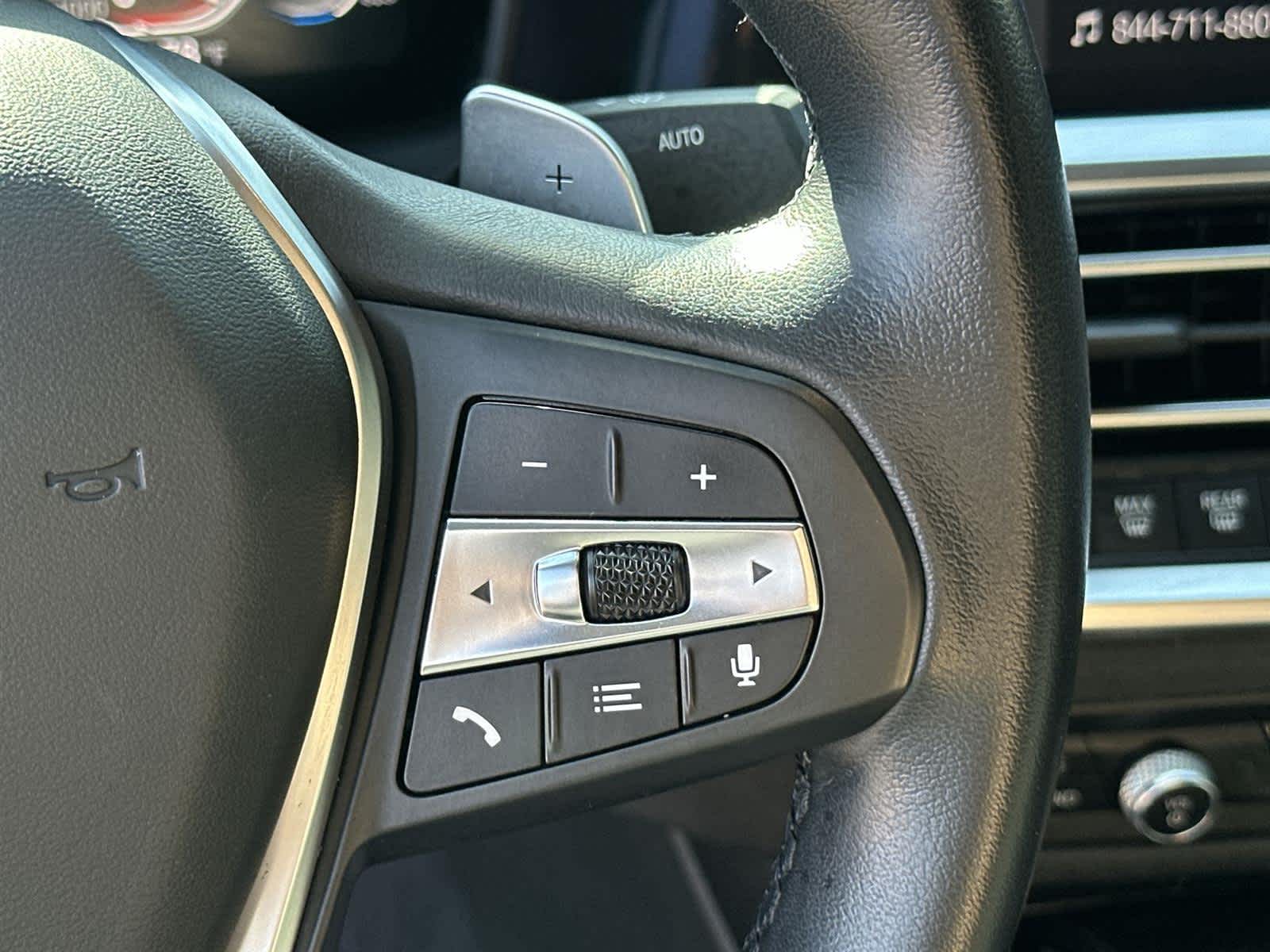 Thumbnail: 2022 BMW 3 Series - 24