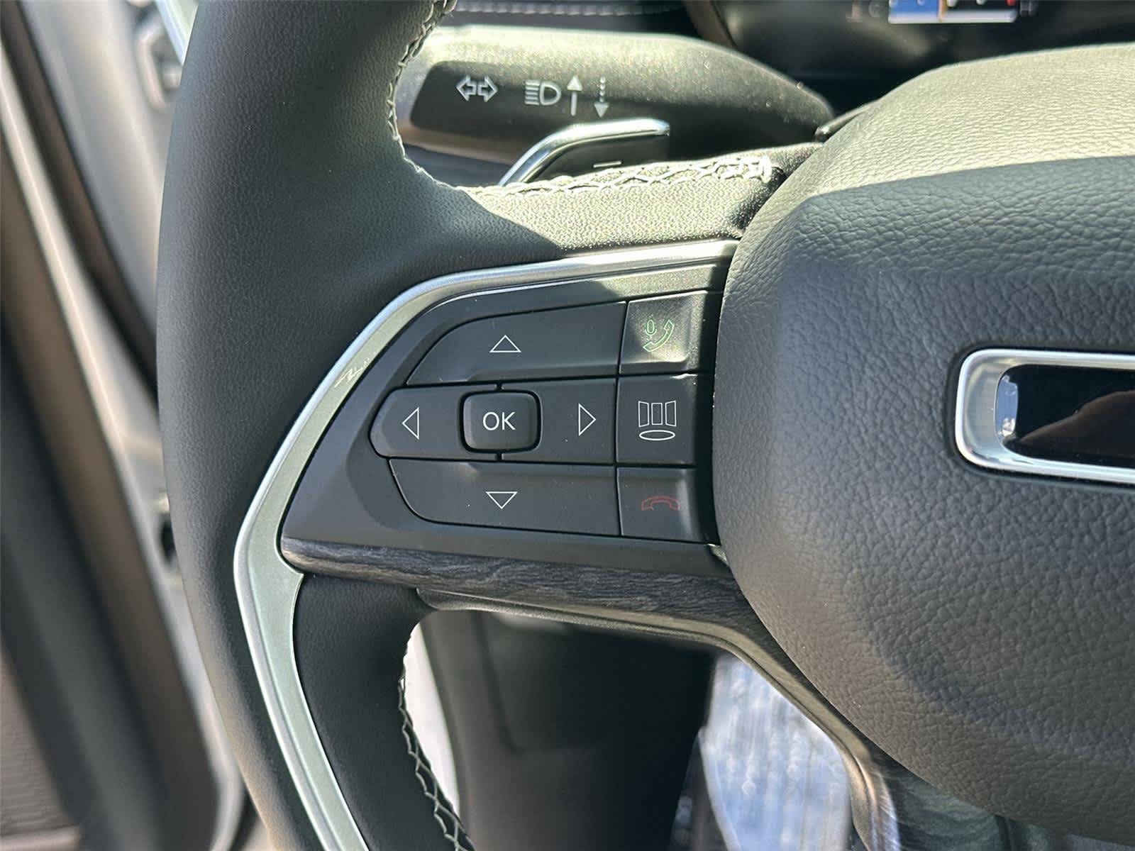 Thumbnail: 2026 Jeep Grand Cherokee - 24