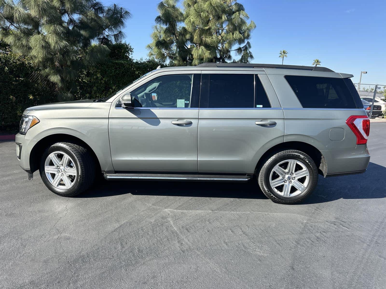 Thumbnail: 2019 Ford Expedition - 3