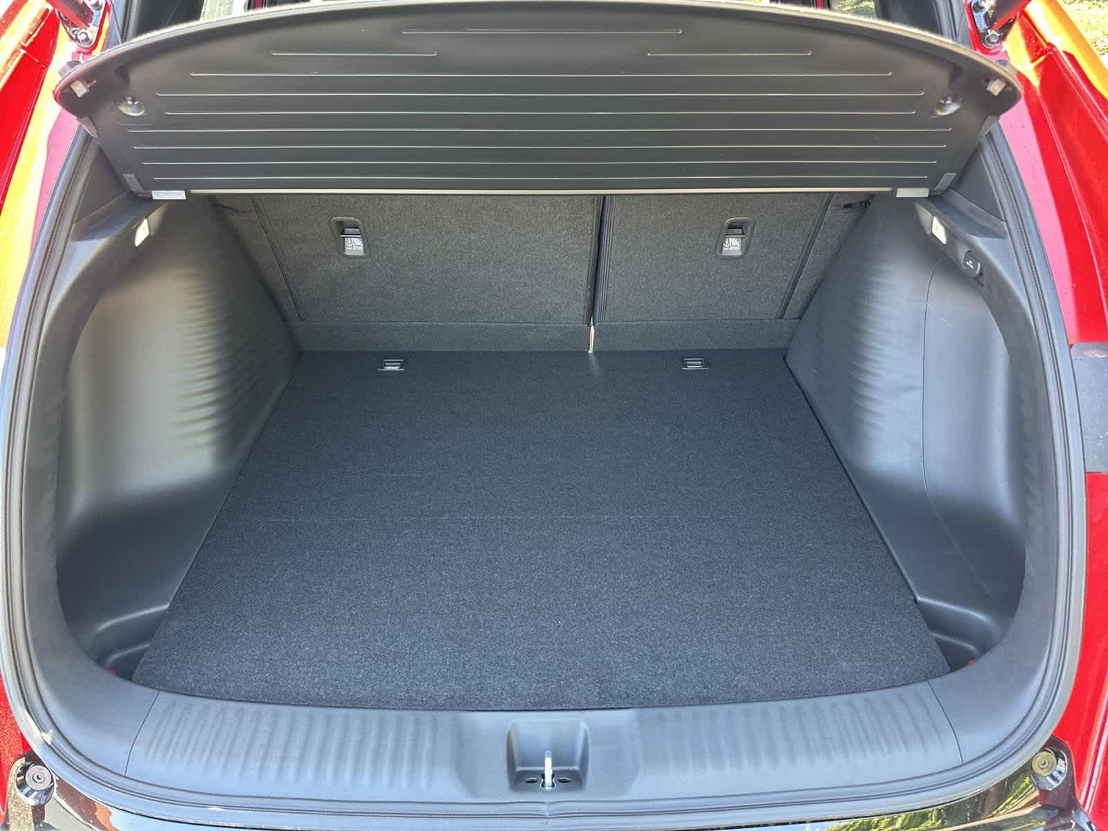 Thumbnail: 2025 Acura ADX - 19