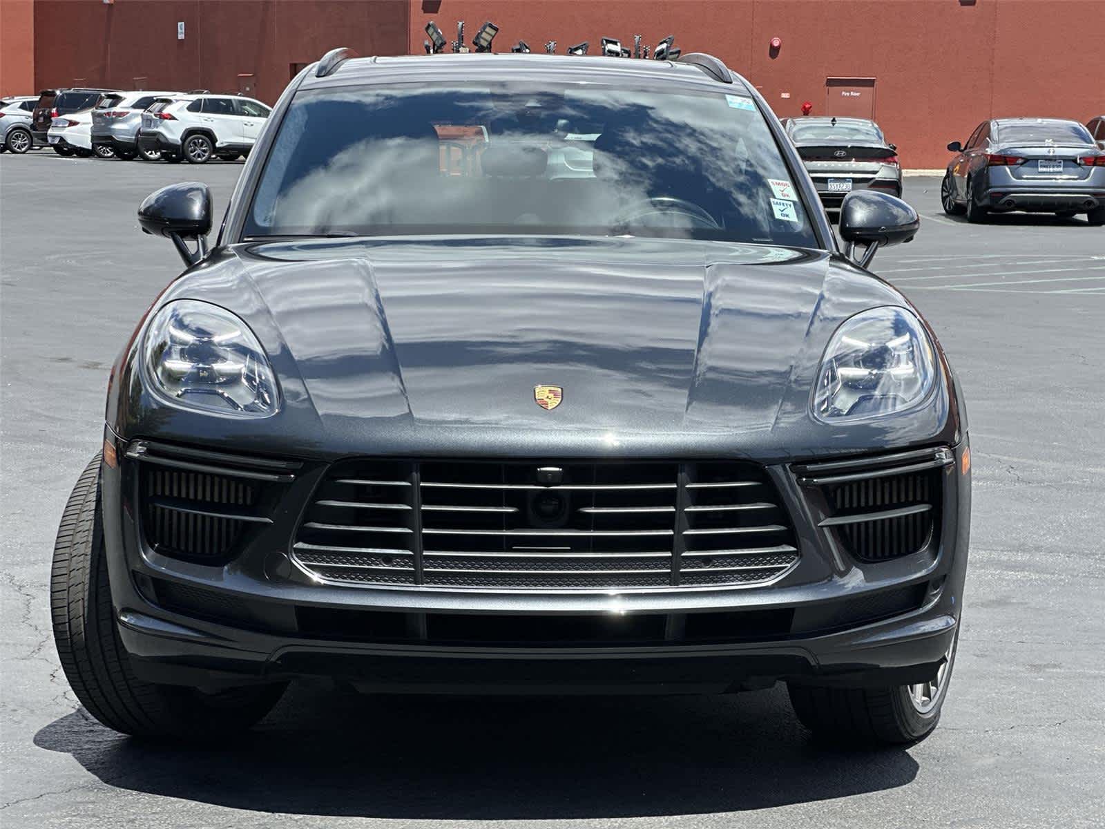 Thumbnail: 2020 Porsche Macan - 7