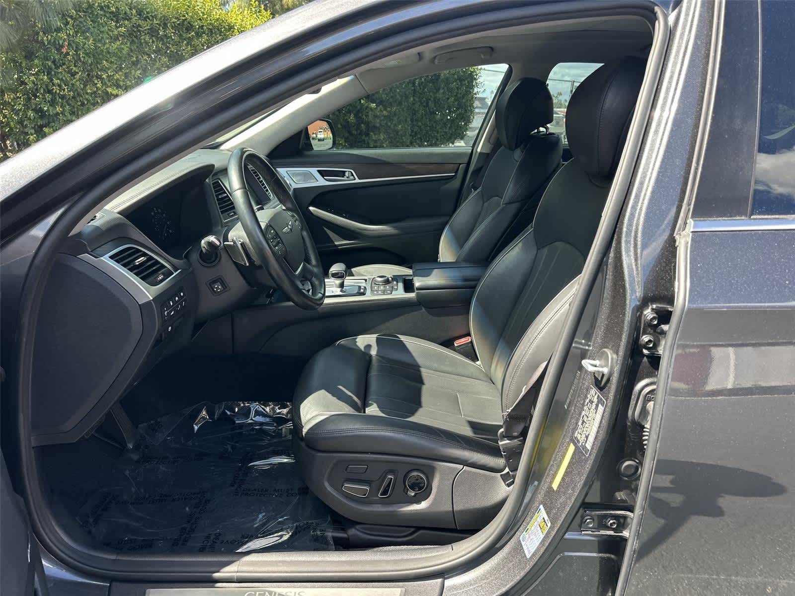 Thumbnail: 2019 Genesis G80 - 11