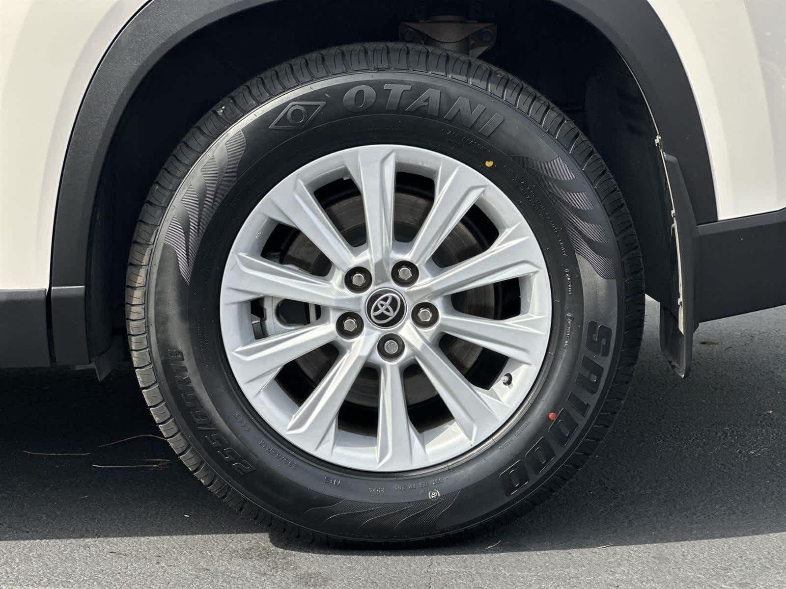 Thumbnail: 2024 Toyota Grand Highlander - 8