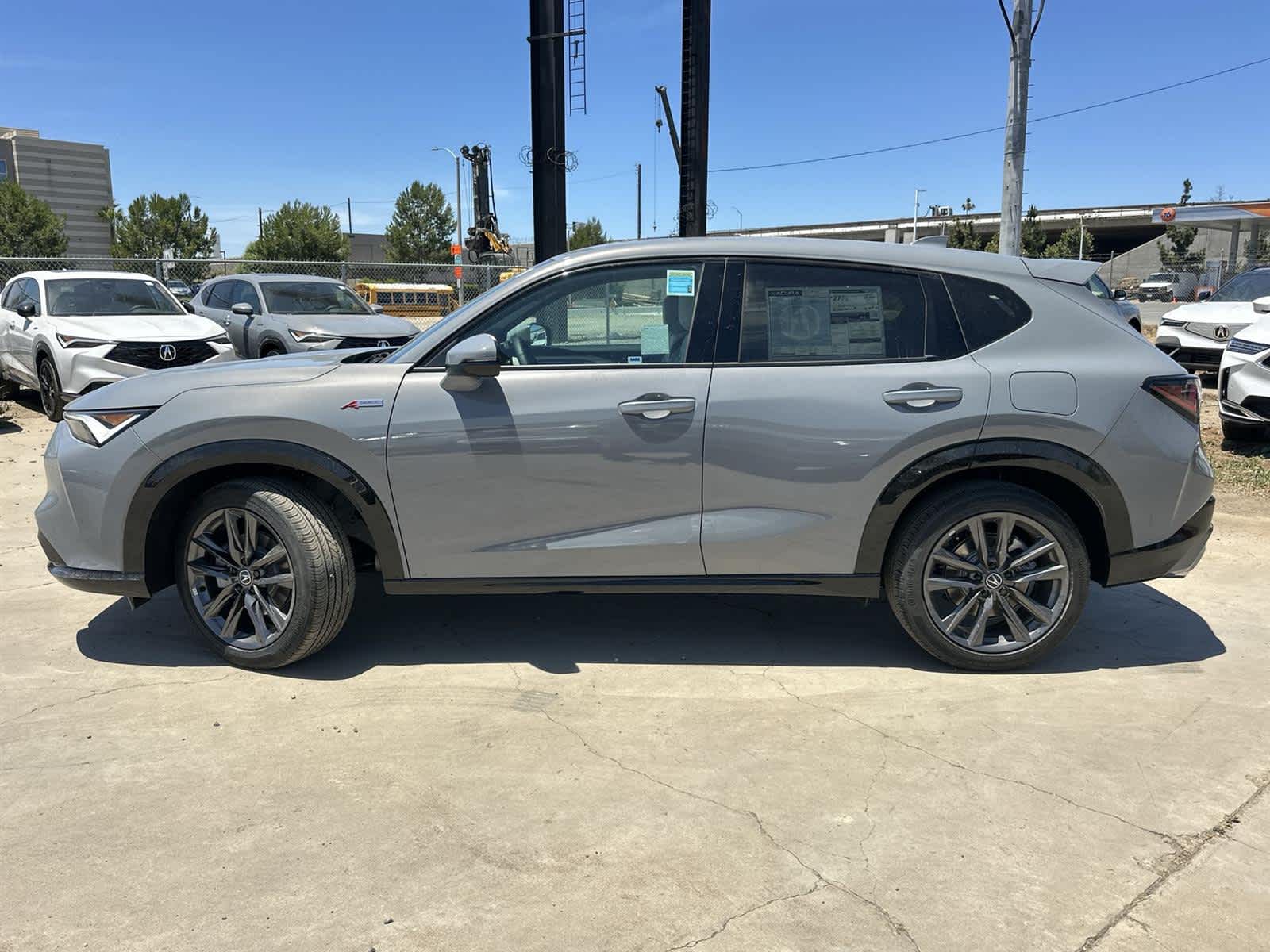 Thumbnail: 2025 Acura ADX - 3