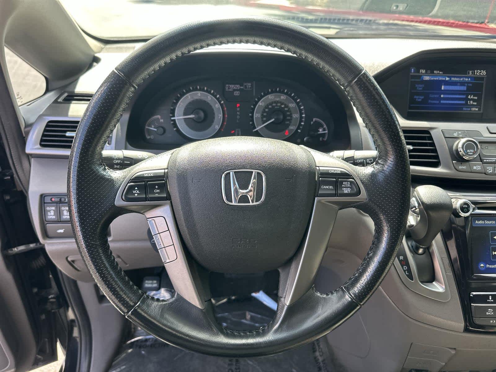 Thumbnail: 2015 Honda Odyssey - 15