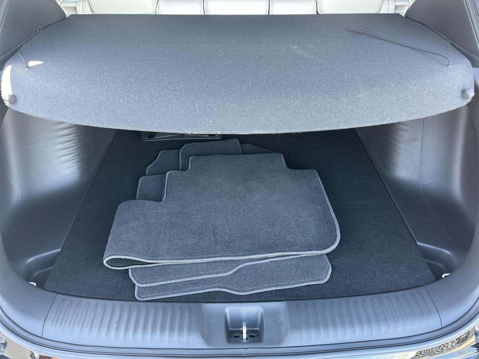 Thumbnail: 2025 Acura ADX - 19