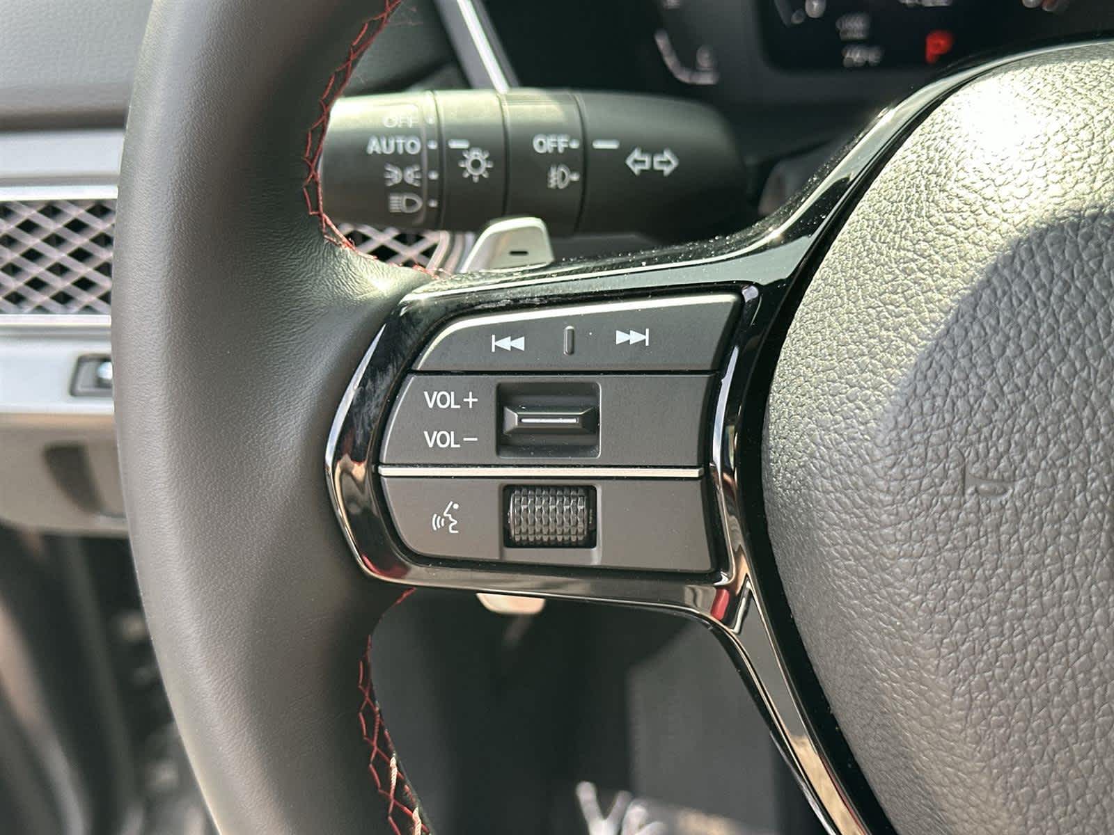 Thumbnail: 2025 Acura Integra - 23