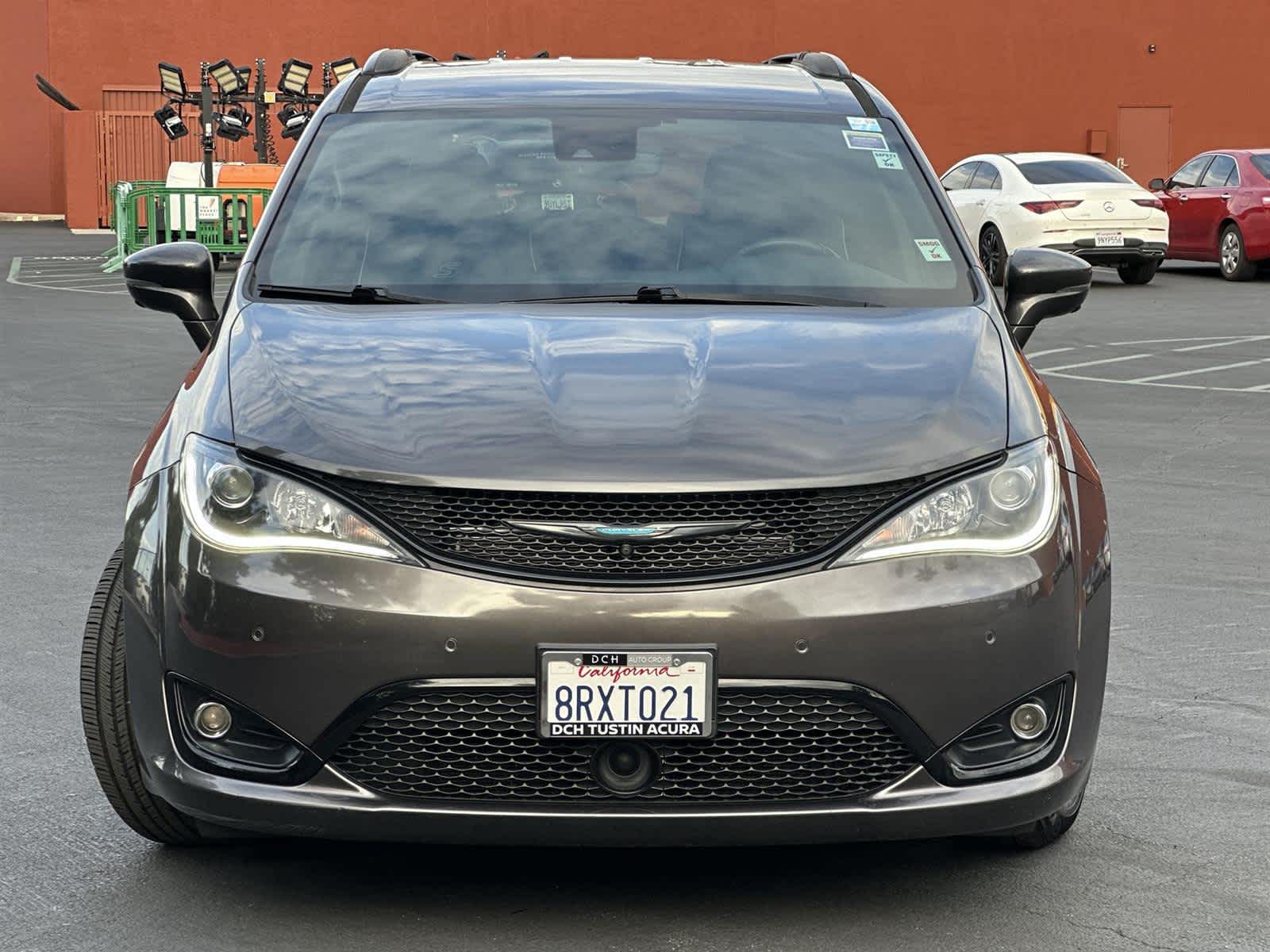 Thumbnail: 2020 Chrysler Pacifica - 6