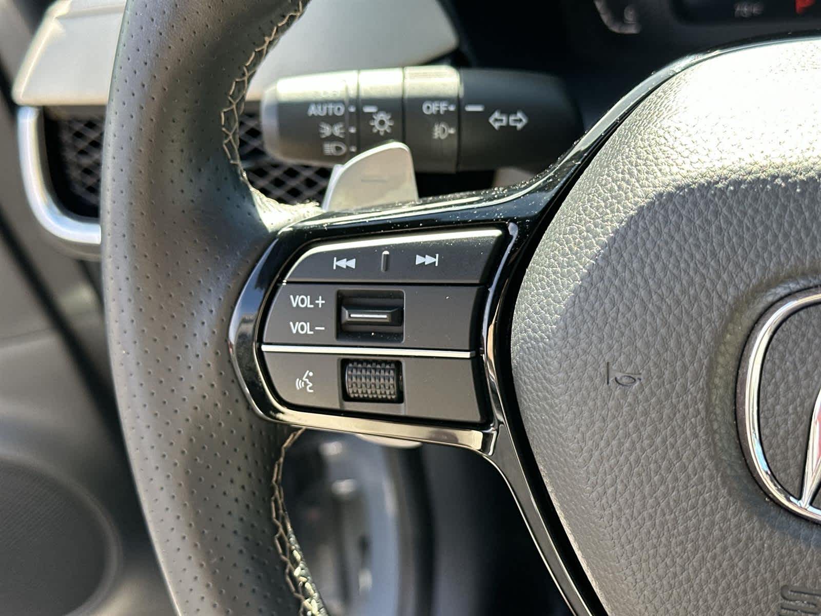 Thumbnail: 2025 Acura ADX - 23