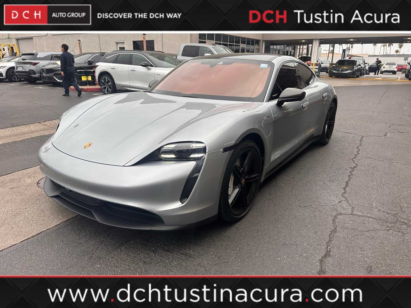 Thumbnail: 2020 Porsche Taycan - 1