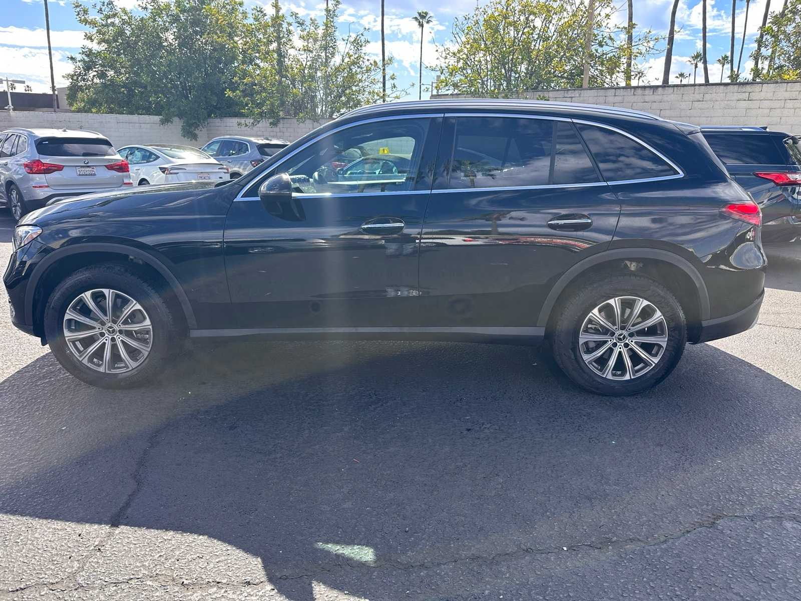 Thumbnail: 2025 Mercedes-Benz GLC - 2