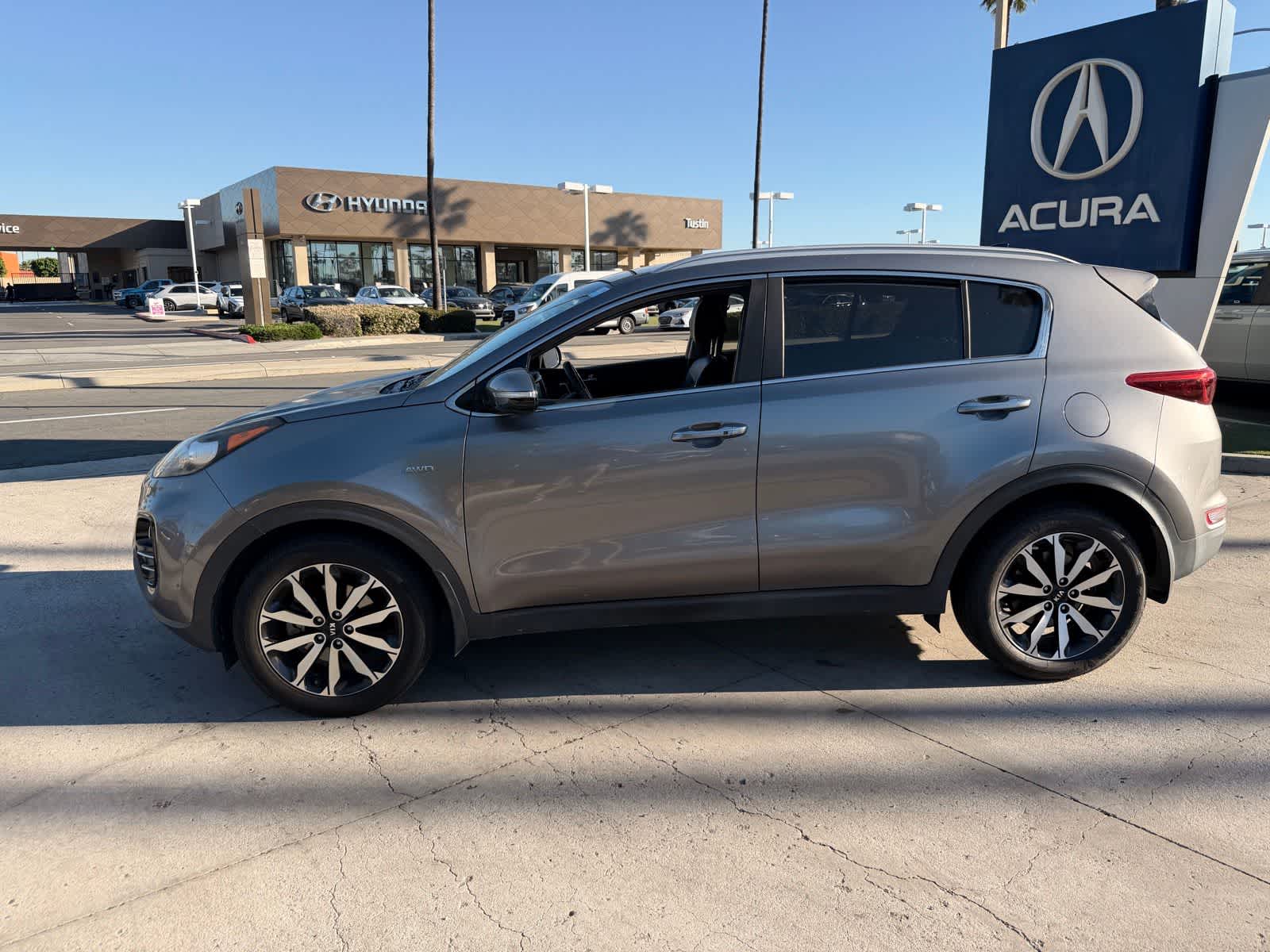 Thumbnail: 2017 Kia Sportage - 2