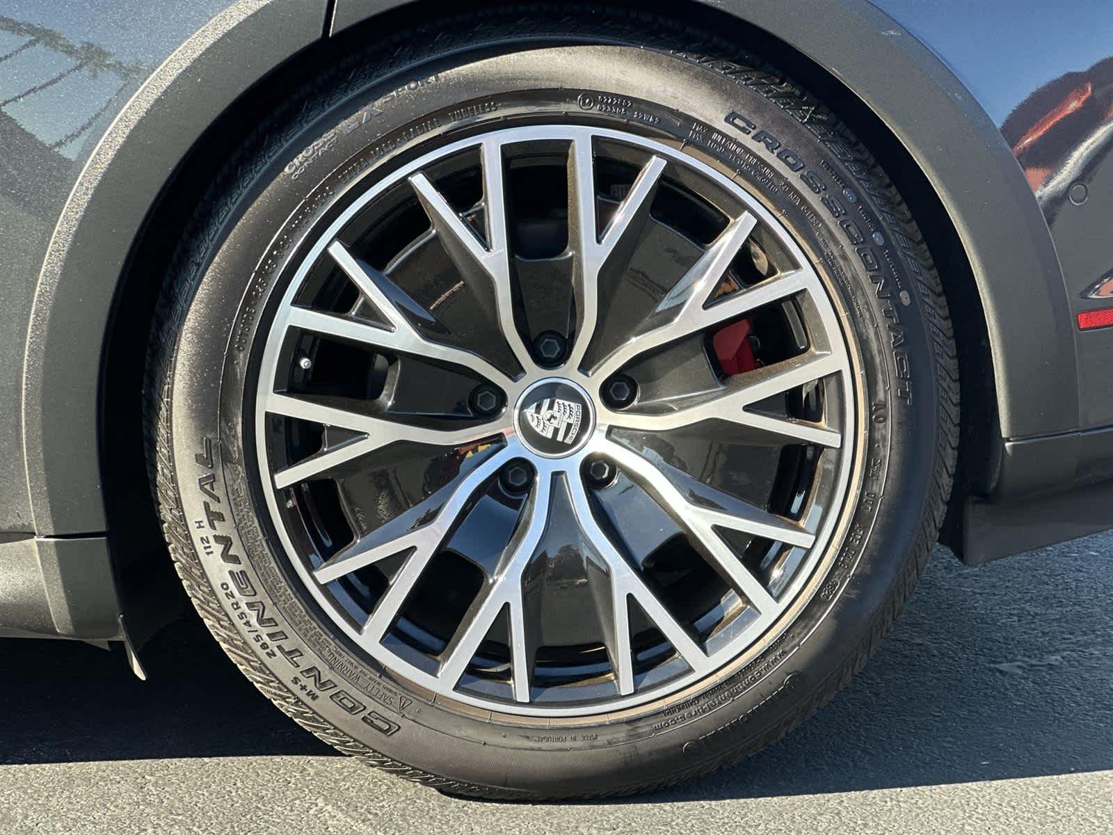 Thumbnail: 2023 Porsche Taycan - 8