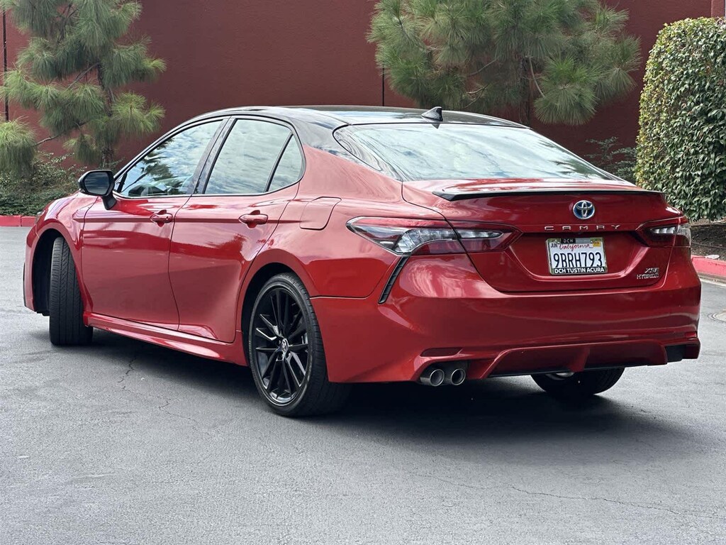 Used 2022 Toyota Camry Hybrid XSE Sedan