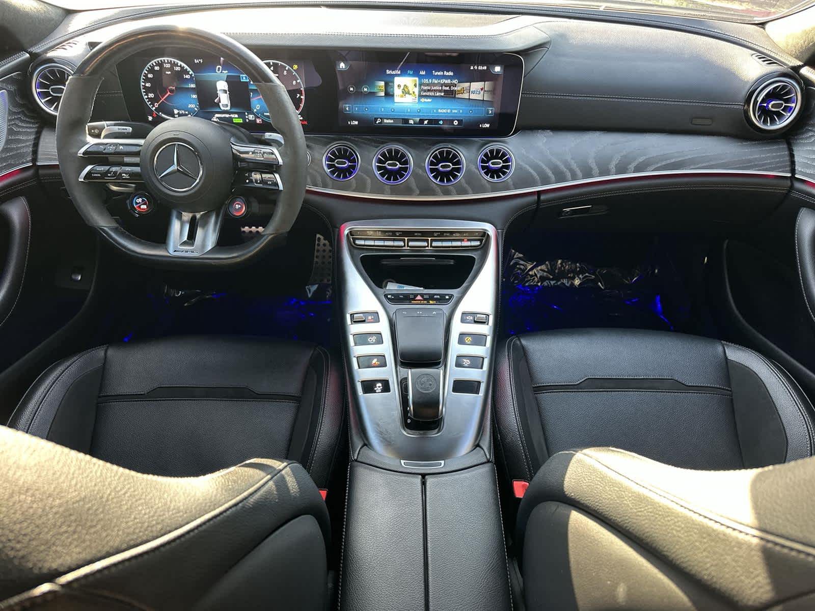 Thumbnail: 2022 Mercedes-Benz AMG GT - 10