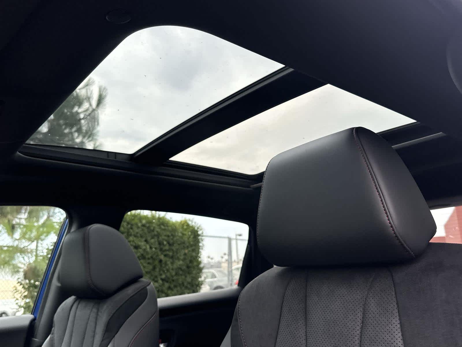 Thumbnail: 2025 Acura ADX - 31