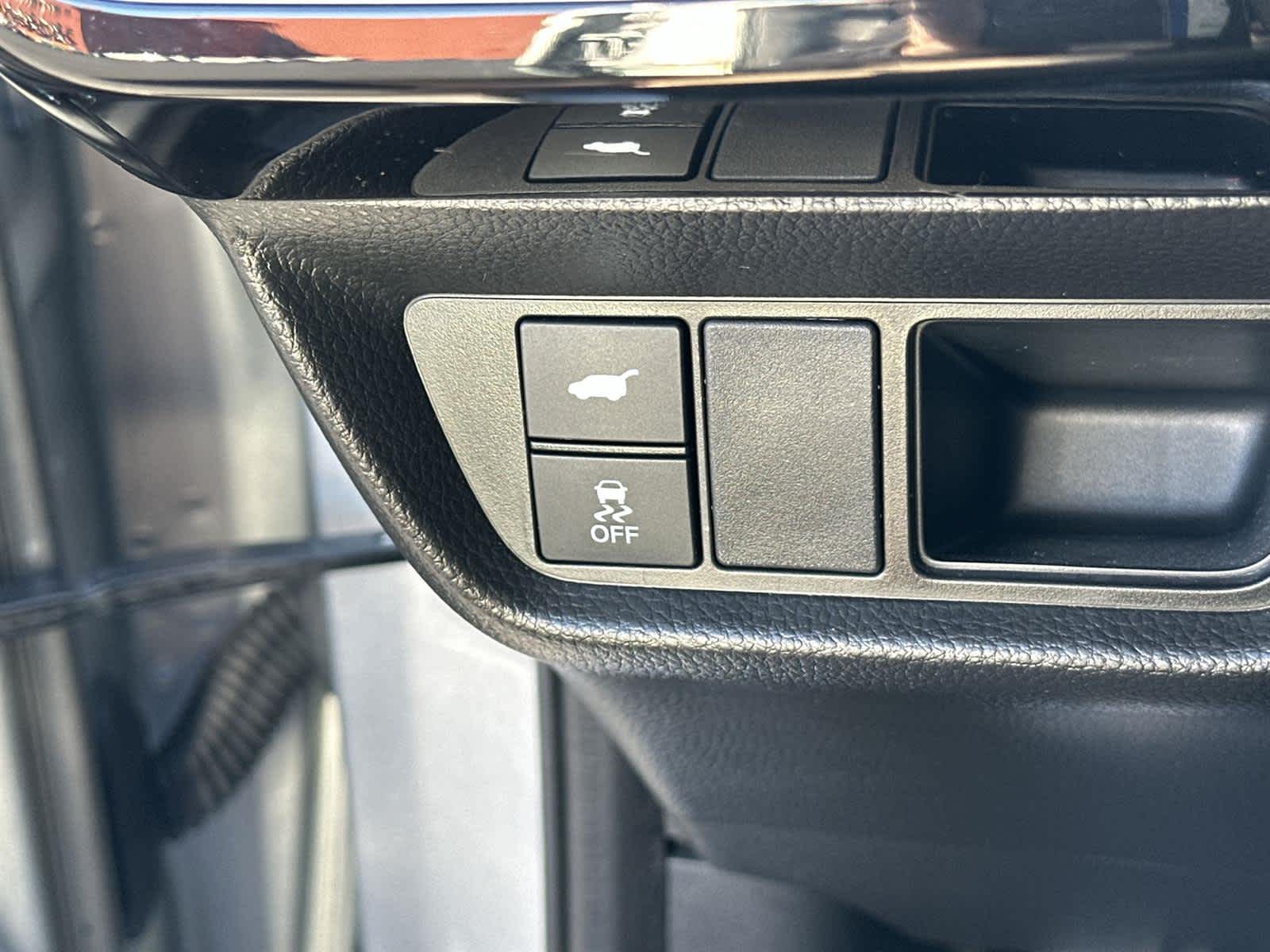 Thumbnail: 2025 Acura ADX - 29