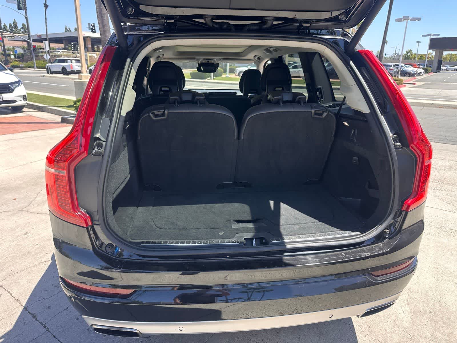 Thumbnail: 2016 Volvo XC90 - 8
