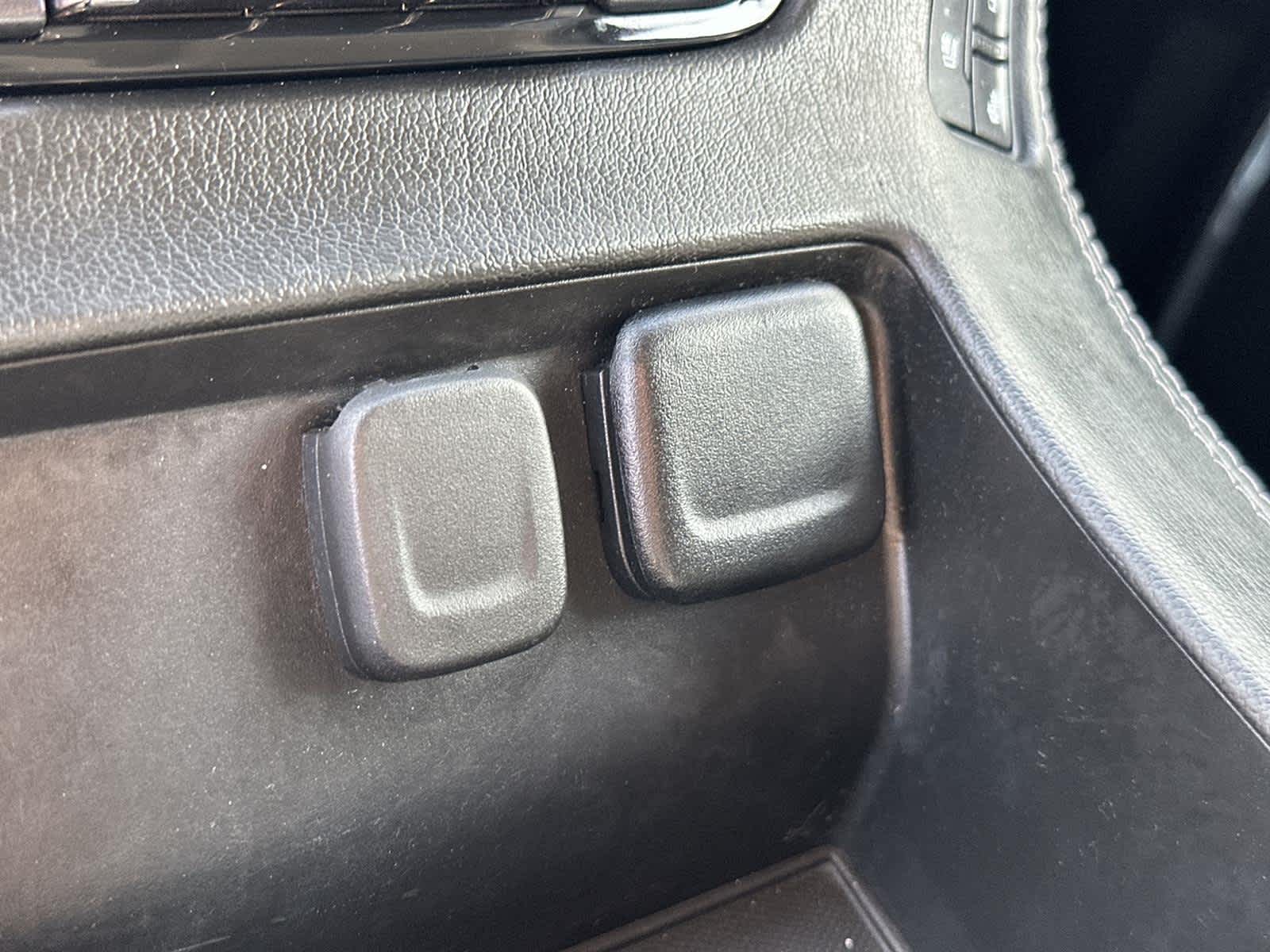 Thumbnail: 2018 GMC Yukon - 26