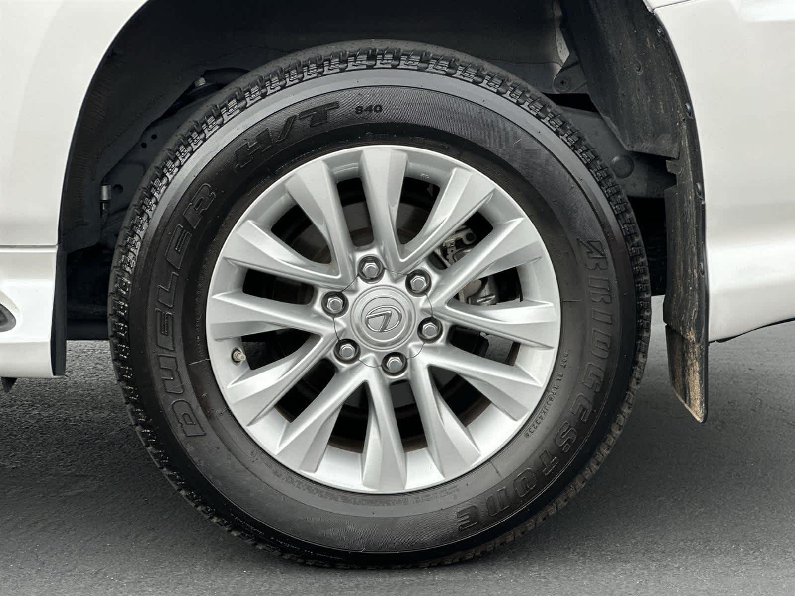 Thumbnail: 2023 Lexus GX - 8