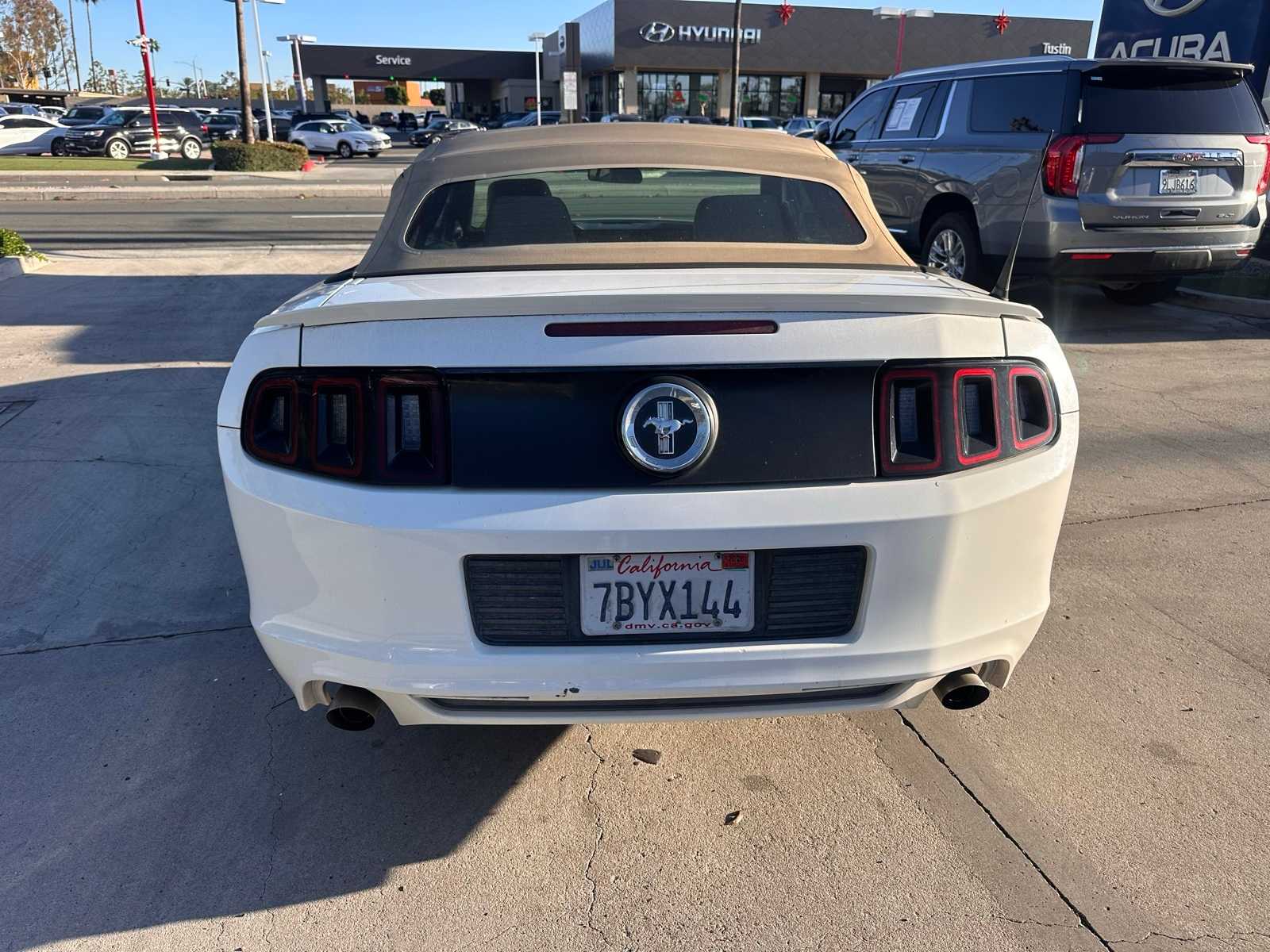 Thumbnail: 2013 Ford Mustang - 4