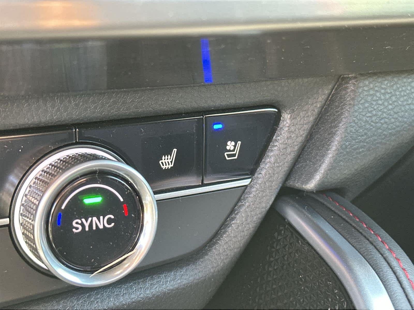 Thumbnail: 2025 Acura ADX - 25