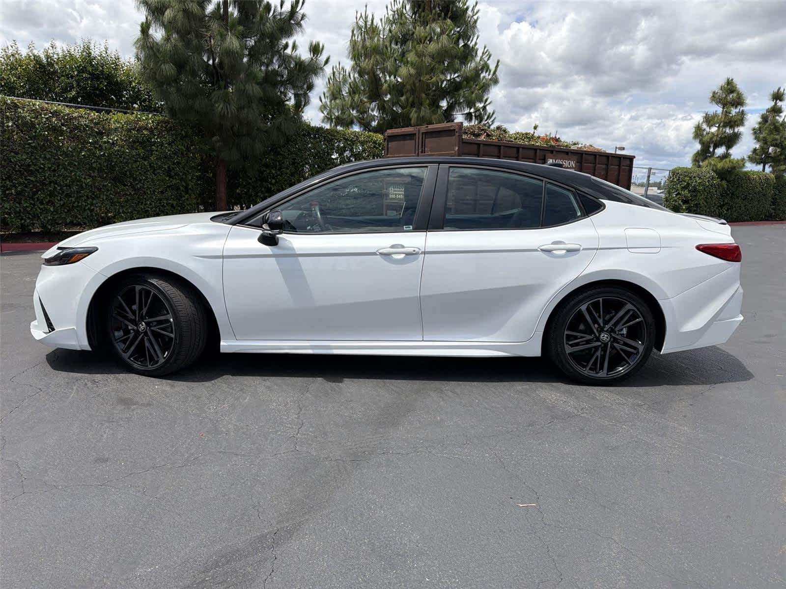 Thumbnail: 2025 Toyota Camry - 3