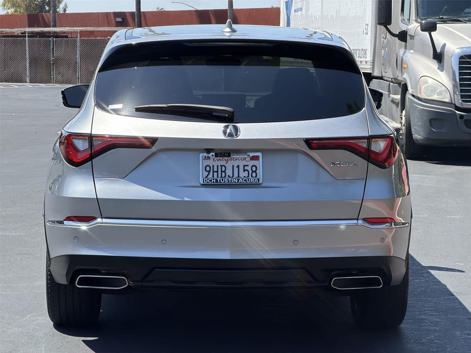 Thumbnail: 2023 Acura MDX - 5