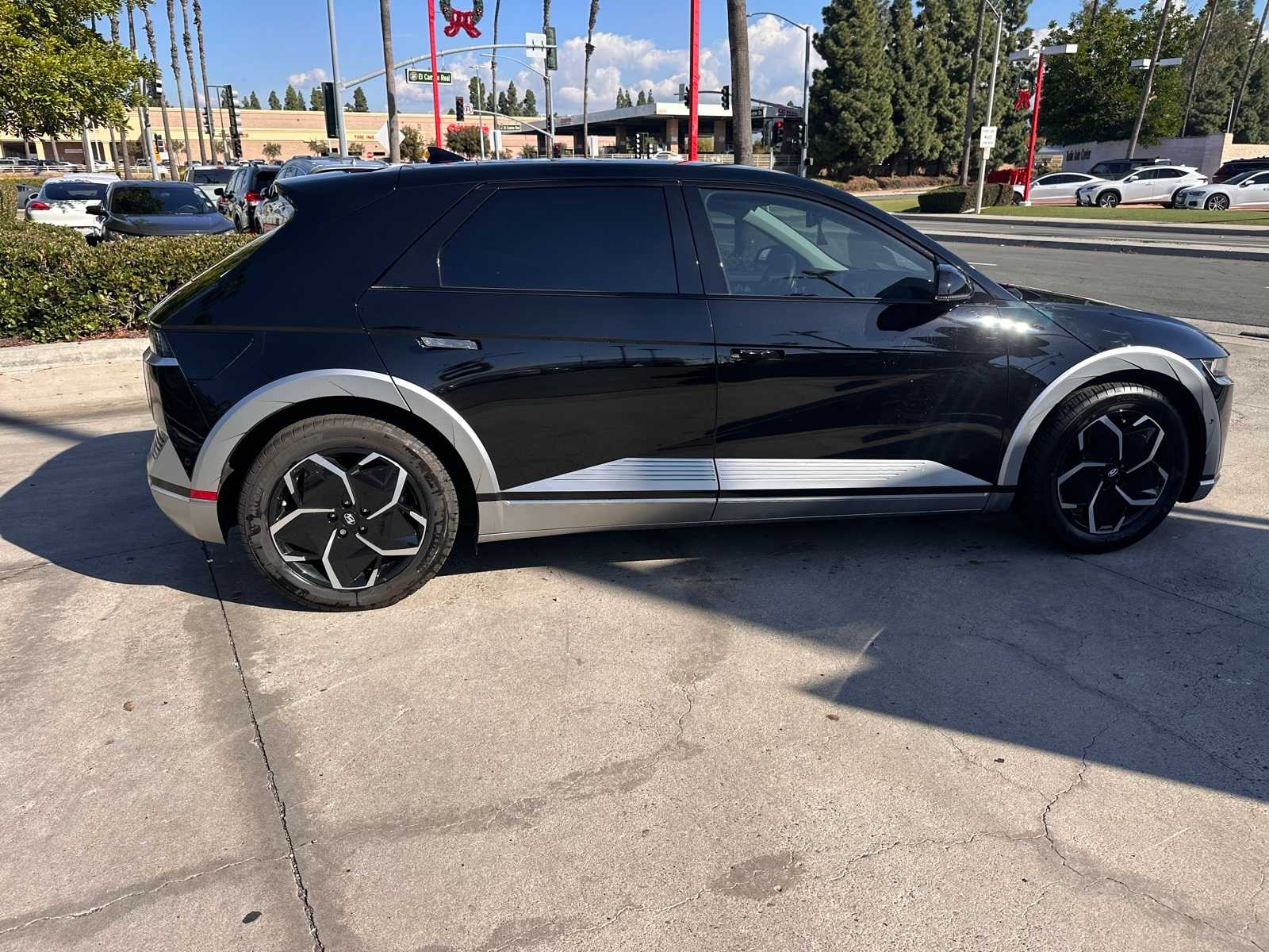 Thumbnail: 2024 Hyundai Ioniq 5 - 6