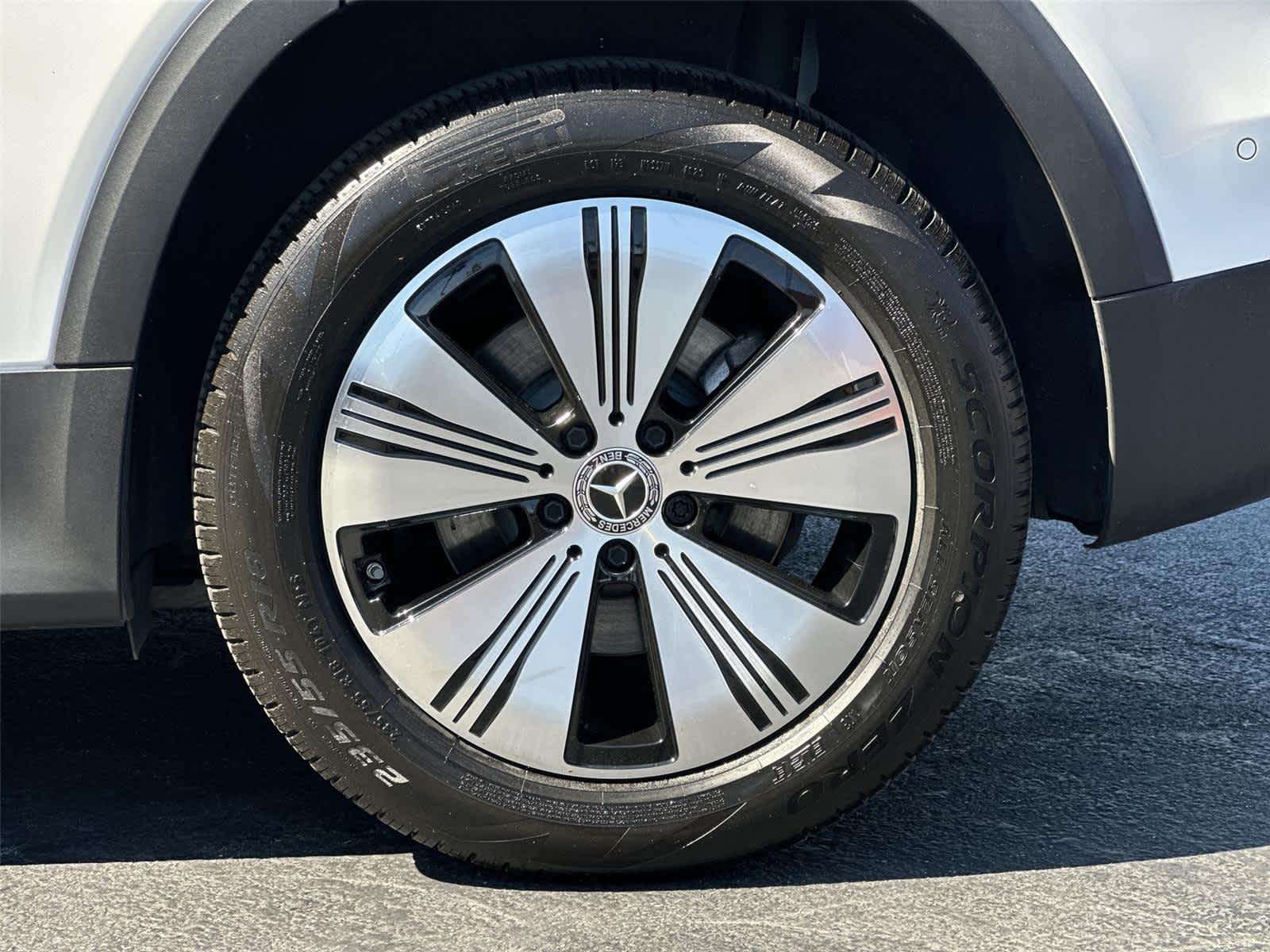 Thumbnail: 2023 Mercedes-Benz EQB - 8