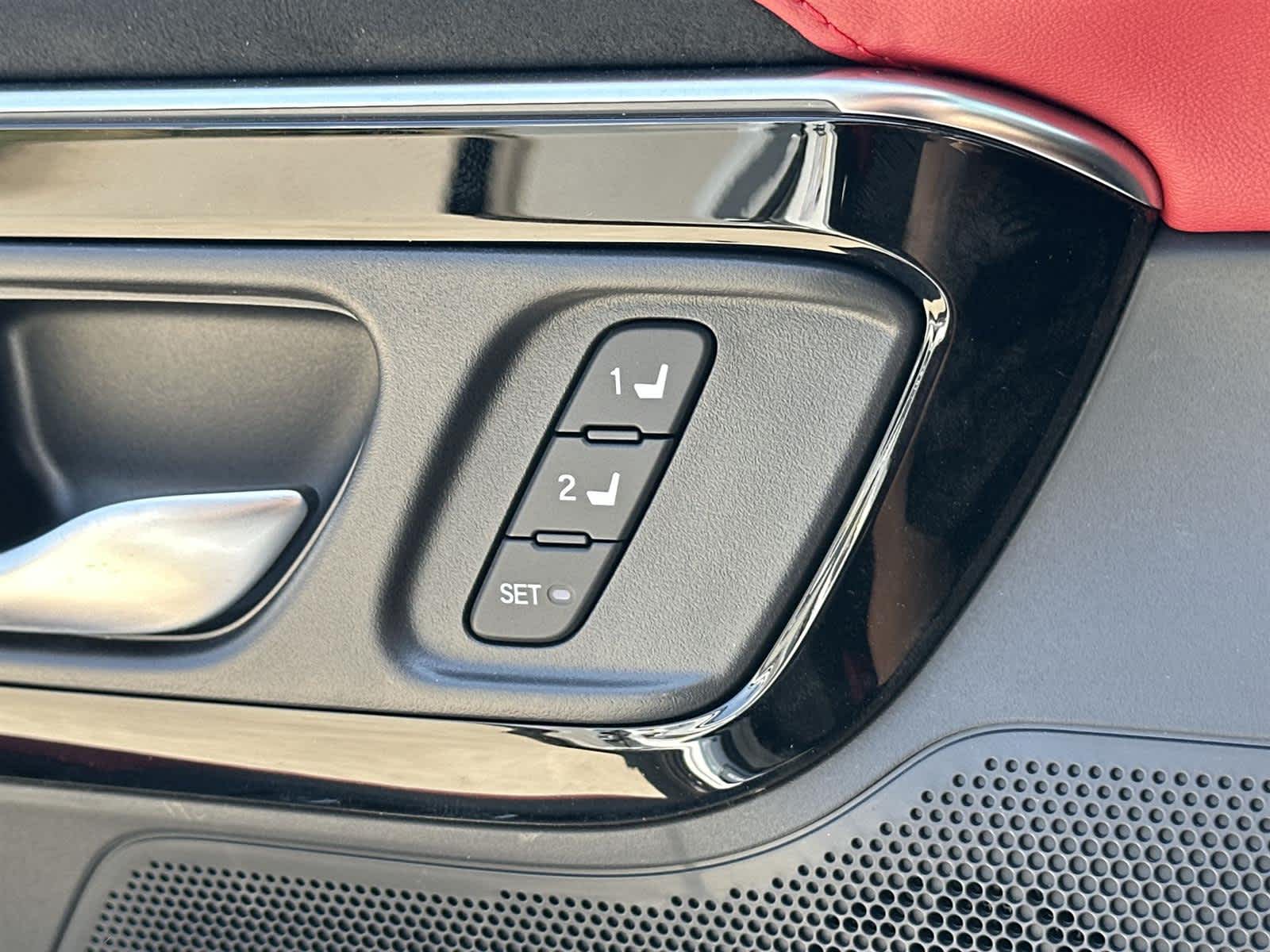 Thumbnail: 2025 Acura ADX - 28