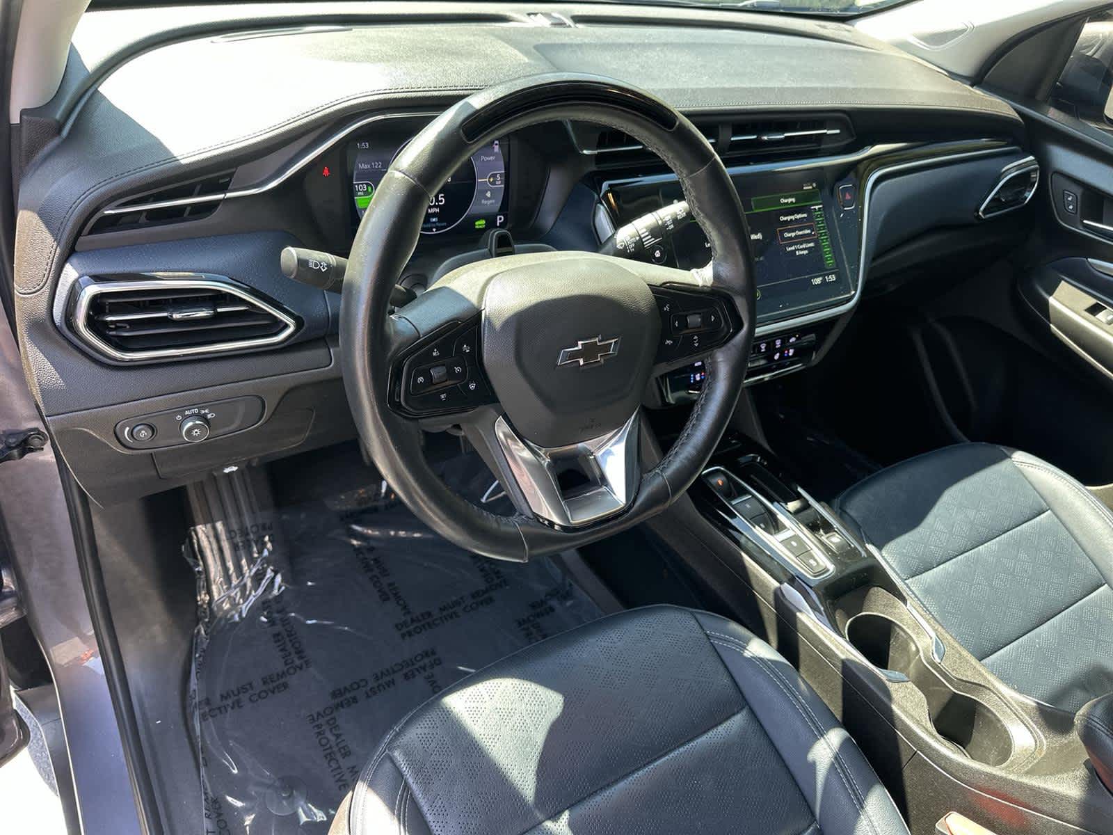 Thumbnail: 2023 Chevrolet Bolt EUV - 2