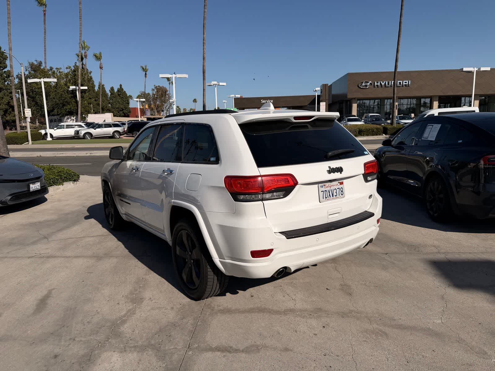 Thumbnail: 2014 Jeep Grand Cherokee - 3