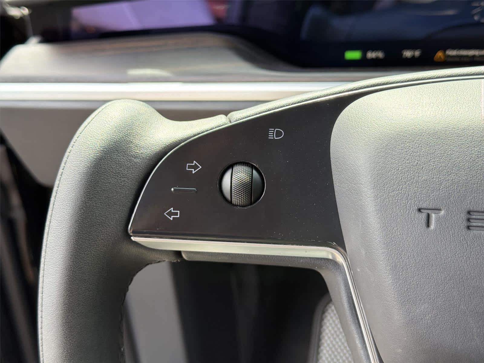 Thumbnail: 2024 Tesla Model X - 34