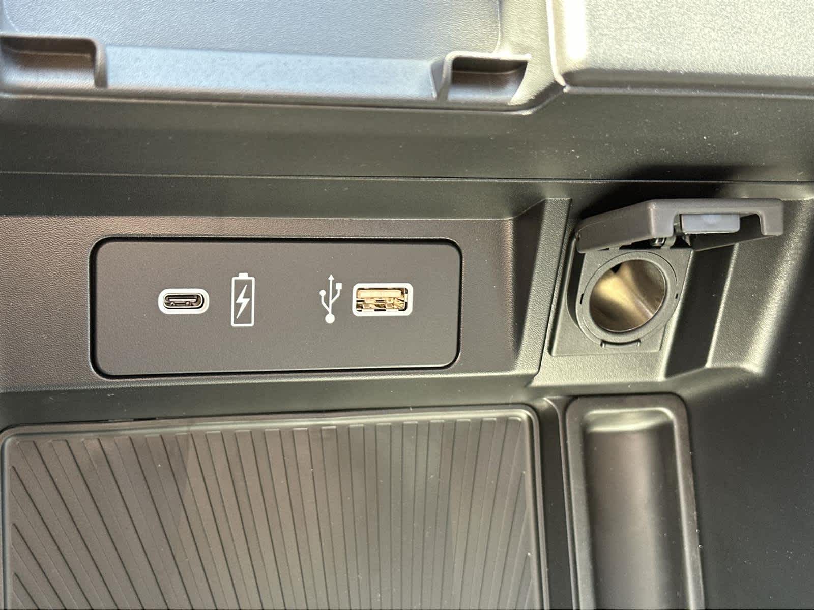 Thumbnail: 2025 Acura TLX - 31