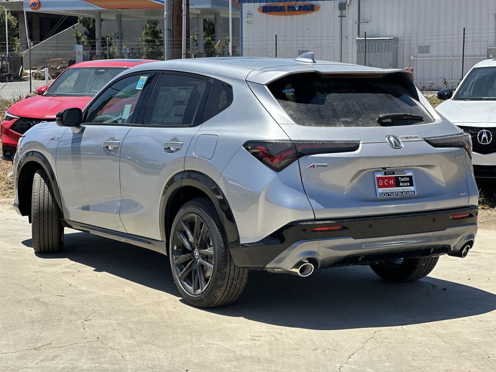 Thumbnail: 2025 Acura ADX - 4