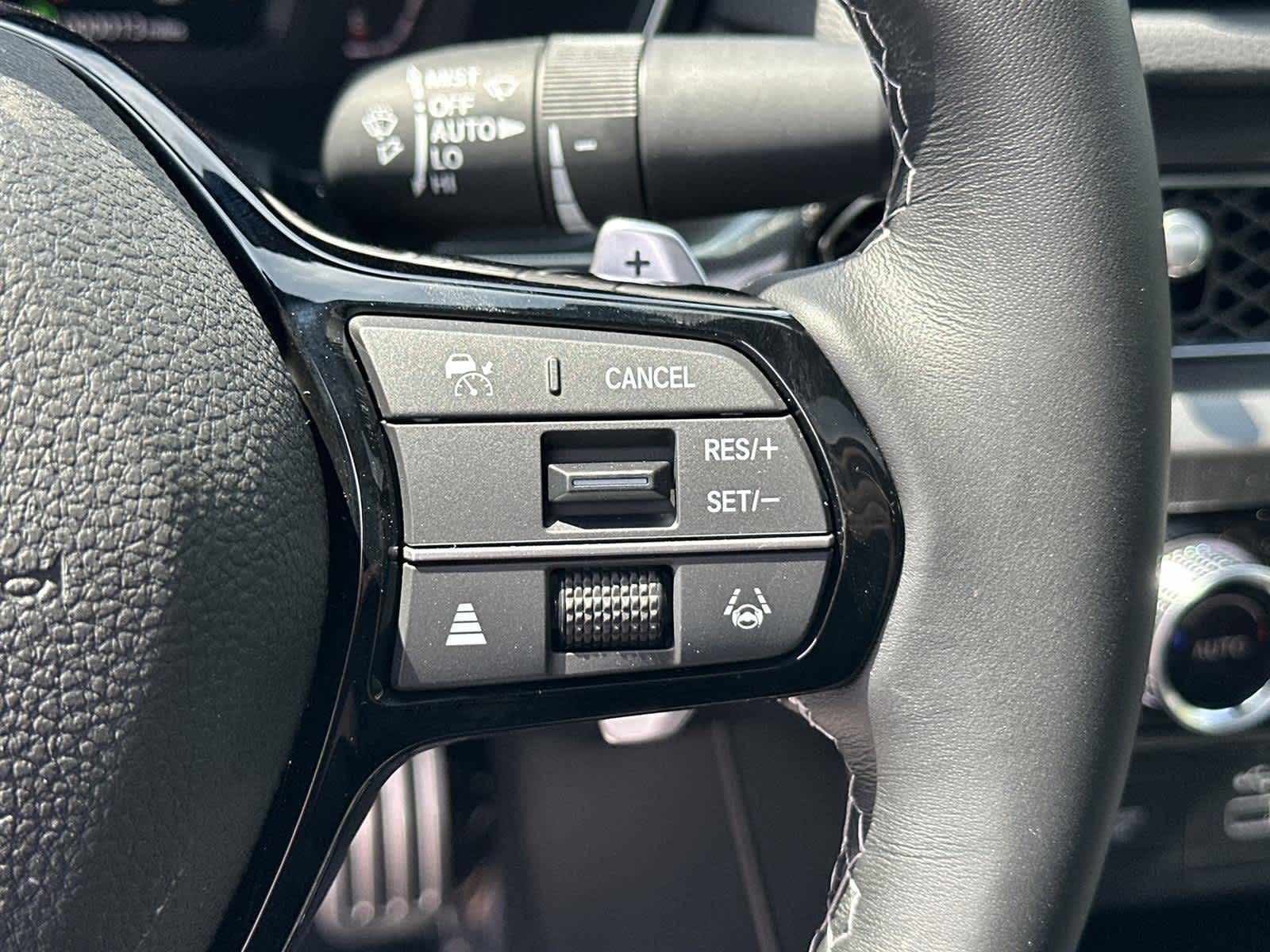 Thumbnail: 2025 Acura Integra - 24