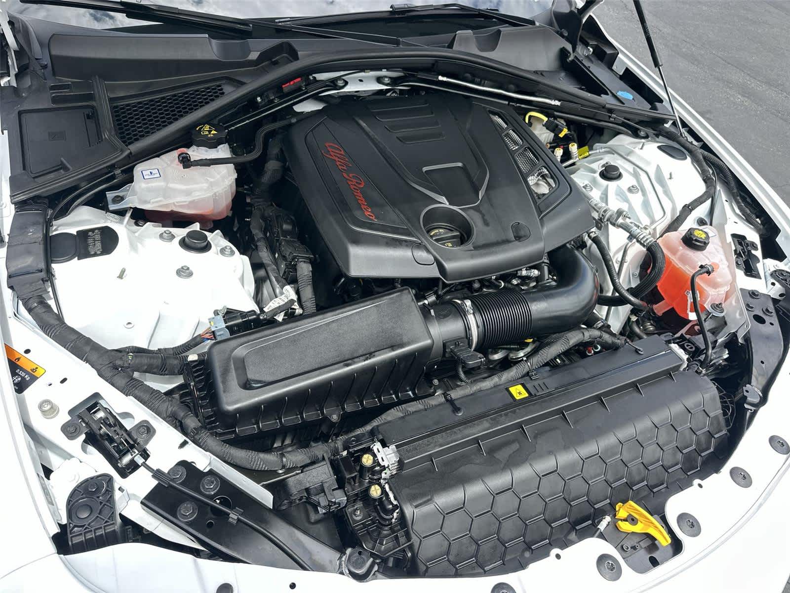 Thumbnail: 2023 Alfa Romeo Giulia - 9